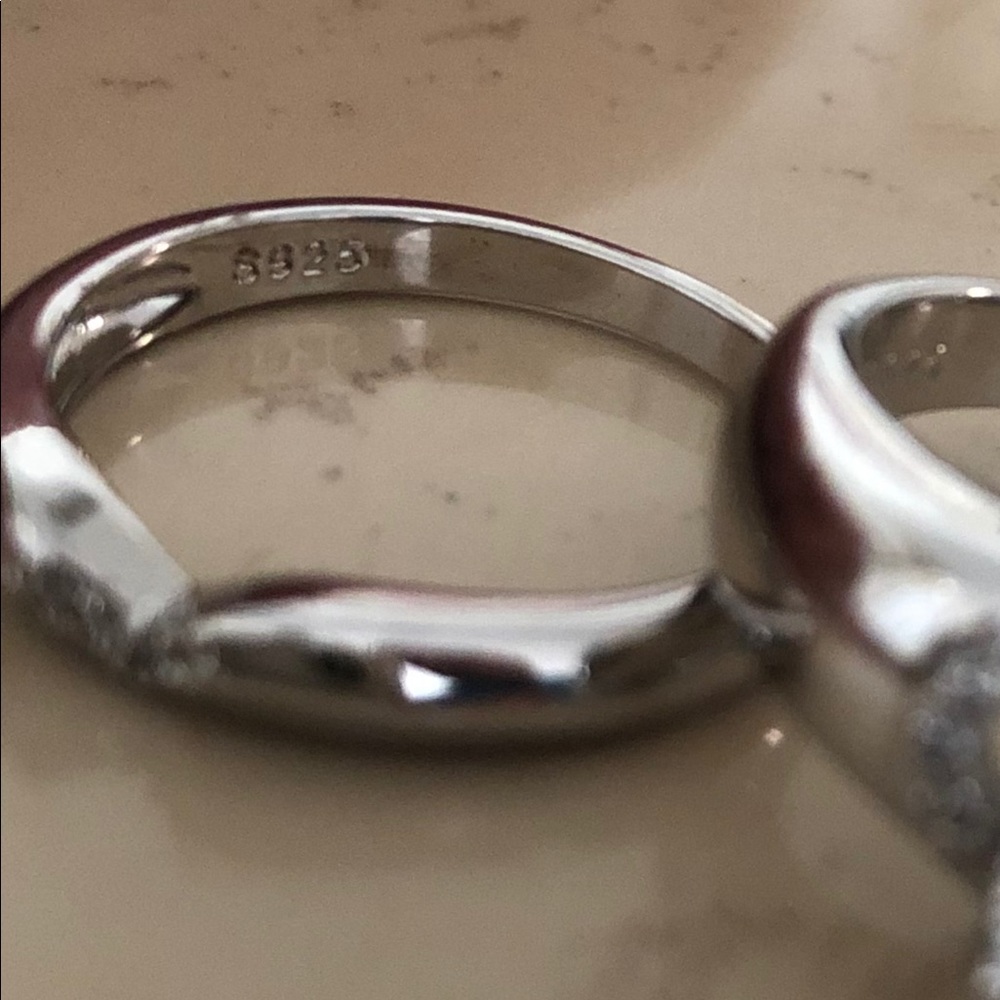 Couple Wedding Bands - Picture 7 of 8